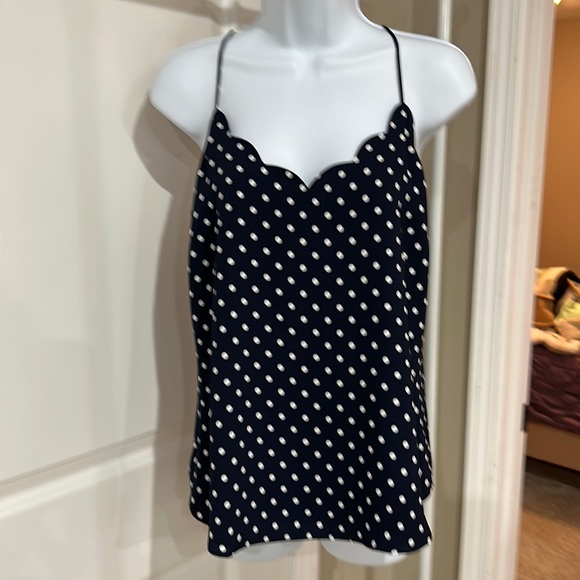 j crew lined scalloped cami with adjustable straps - Picture 2 of 6